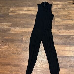 SHEIN Sleeveless Black Jumpsuit